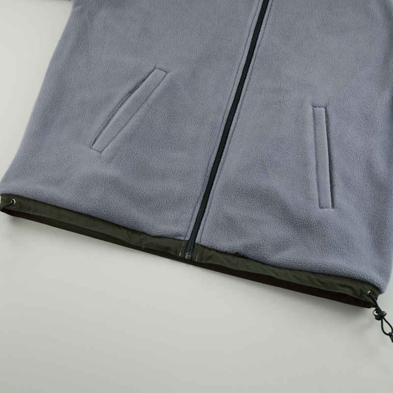 裾口はナイロン生地(両面)